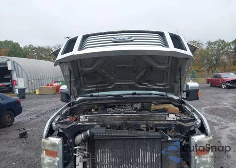 2008 Ford F-250 Fx4/Harley-Davidson/King Ranch/Lariat/Xl/Xlt из США, поврежденный, VIN 1FTSW21R78EC45716